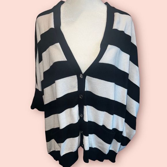 MICHAEL Michael Kors Sweaters - MICHAEL Michael Kors 🥳 5/$15 🥳 Striped Button Up Chunky Sweater Cardi